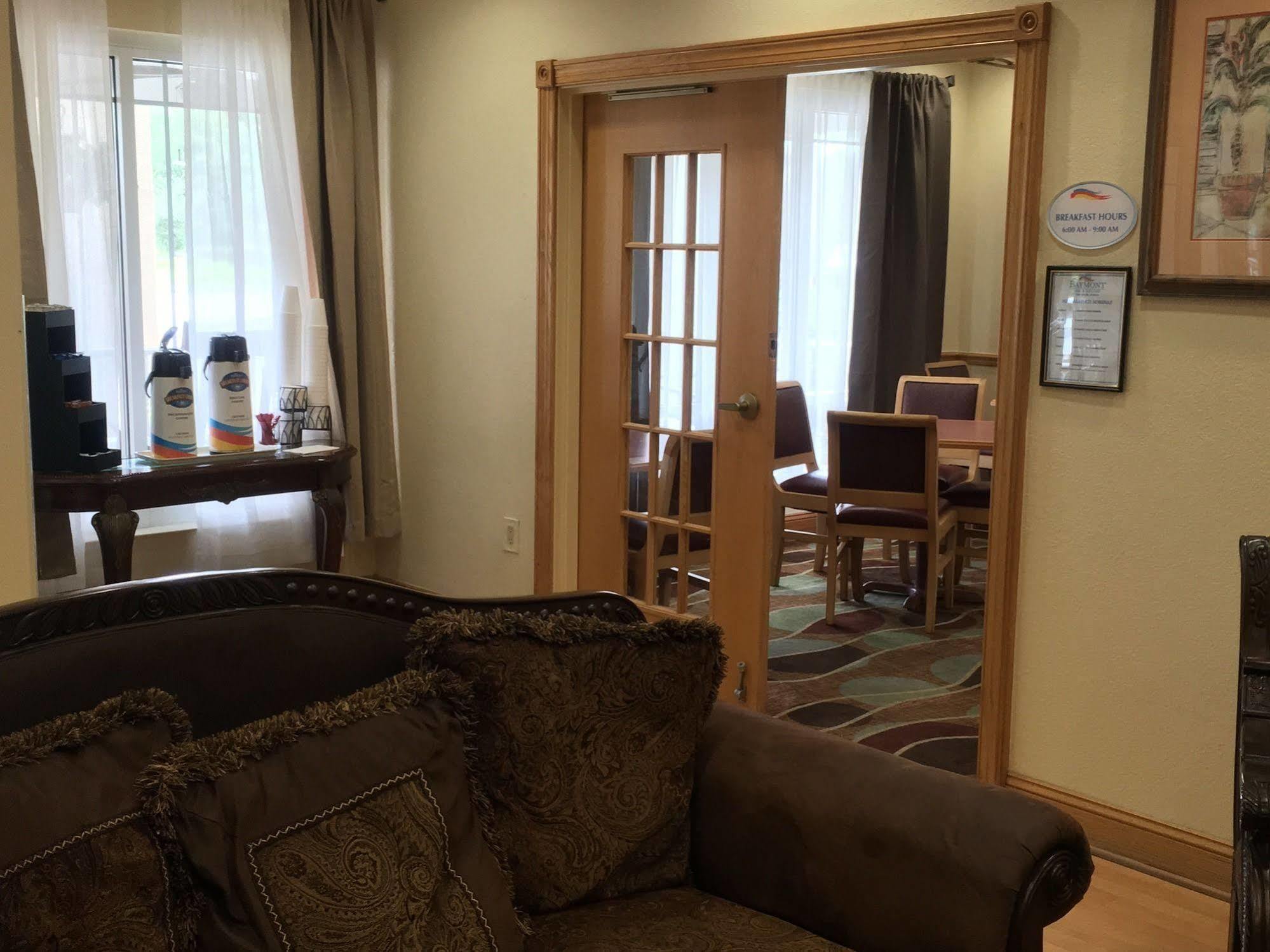 Baymont By Wyndham Fort Myers Airport Екстериор снимка